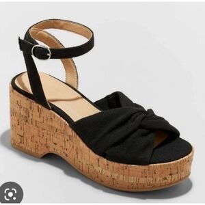 Universal Thread Mellie Wedge Heels Black Size 11